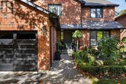 51 SKIPPER LANE | Oakville Ontario | Slide Image Three
