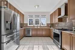 10 MUNRO CIRCLE | Brantford Ontario | Slide Image Ten