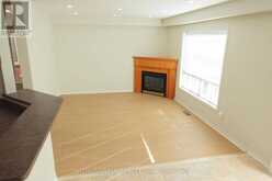 111 MILLCLIFF CIRCLE | Aurora Ontario | Slide Image Sixteen
