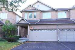 111 MILLCLIFF CIRCLE | Aurora Ontario | Slide Image One