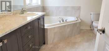 21 MUNRO CIRCLE | Brantford Ontario | Slide Image Thirteen