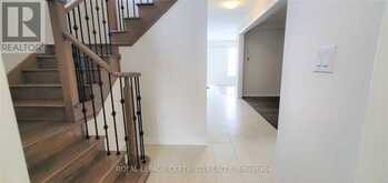 21 MUNRO CIRCLE | Brantford Ontario | Slide Image Four