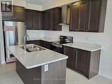 21 MUNRO CIRCLE | Brantford Ontario | Slide Image Seven