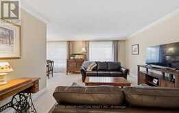 134 BOOTH DRIVE | Whitchurch-Stouffville Ontario | Slide Image Eighteen