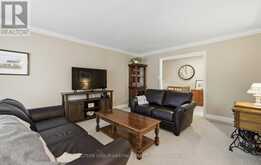 134 BOOTH DRIVE | Whitchurch-Stouffville Ontario | Slide Image Five