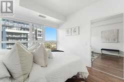 719 - 405 DUNDAS STREET W | Oakville Ontario | Slide Image Ten