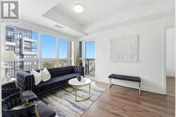 719 - 405 DUNDAS STREET W | Oakville Ontario | Slide Image Fifteen