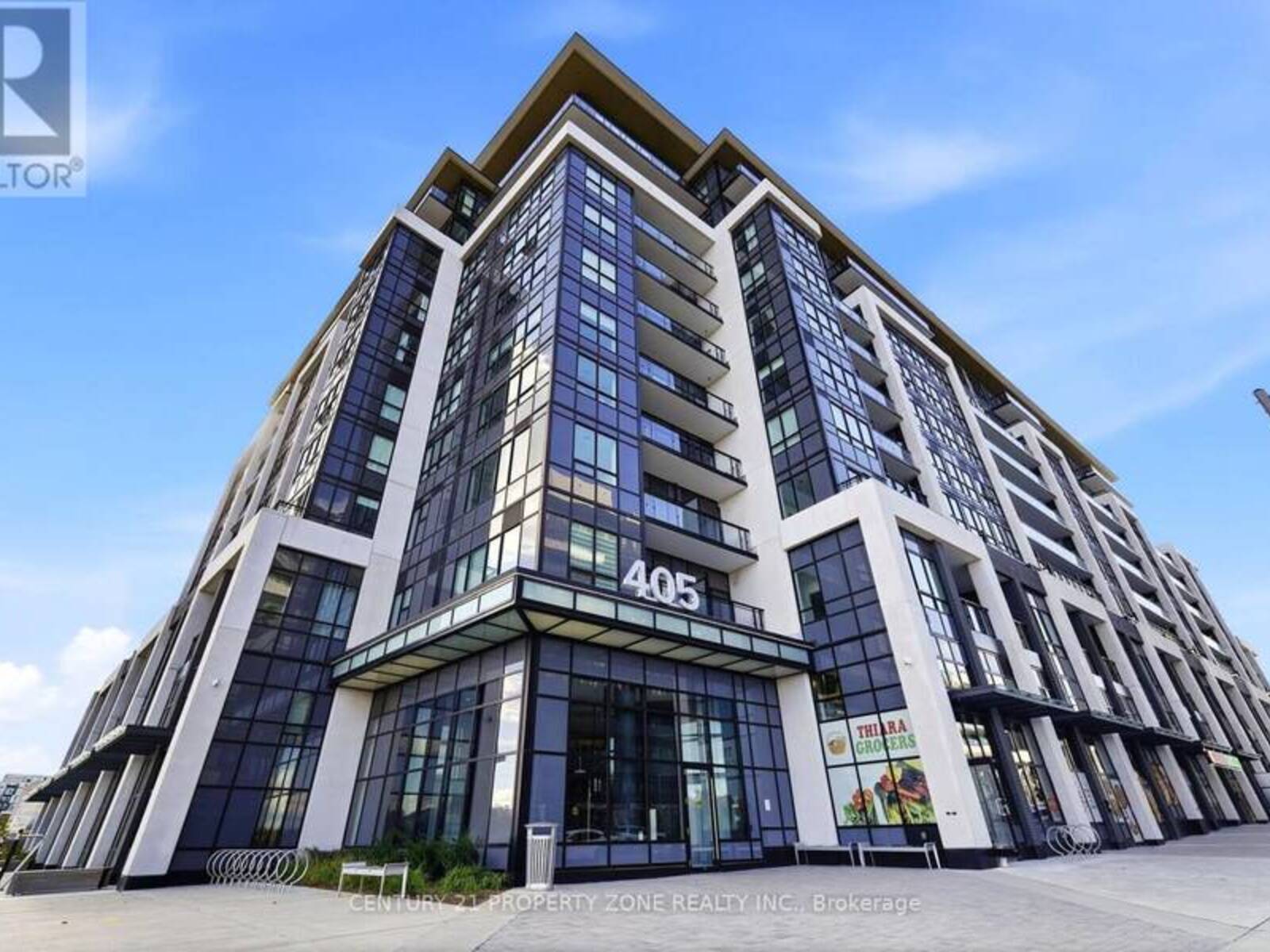 719 - 405 DUNDAS STREET W, Oakville, Ontario L6M 4M2