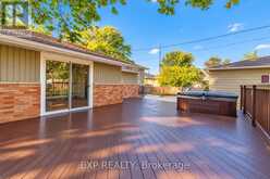 1085 SAINT LAURENT DRIVE | Sarnia Ontario | Slide Image Thirty