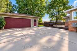 1085 SAINT LAURENT DRIVE | Sarnia Ontario | Slide Image Thirty-one