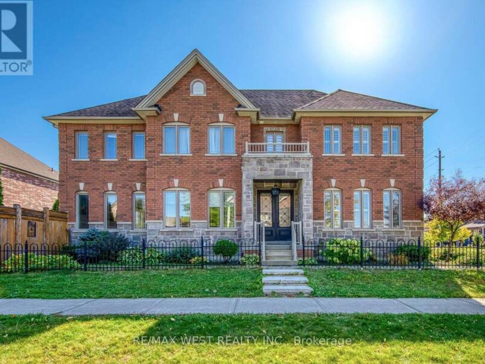 213 EIGHT AVENUE, Alliston, Ontario L9R 1Z6