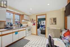 403 PARK AVENUE | Newmarket Ontario | Slide Image Twelve