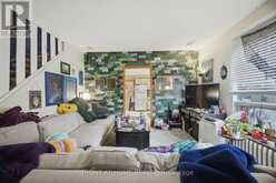 403 PARK AVENUE | Newmarket Ontario | Slide Image Eight