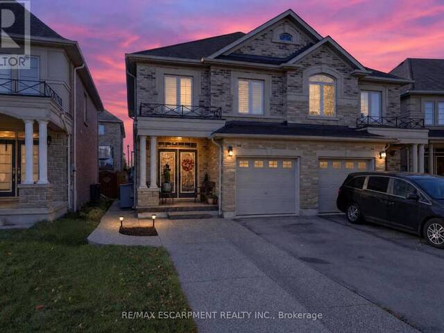 58 SUMMERBERRY WAY Hamilton Ontario, L9B 0G2 - 5 Bedrooms Home For Sale