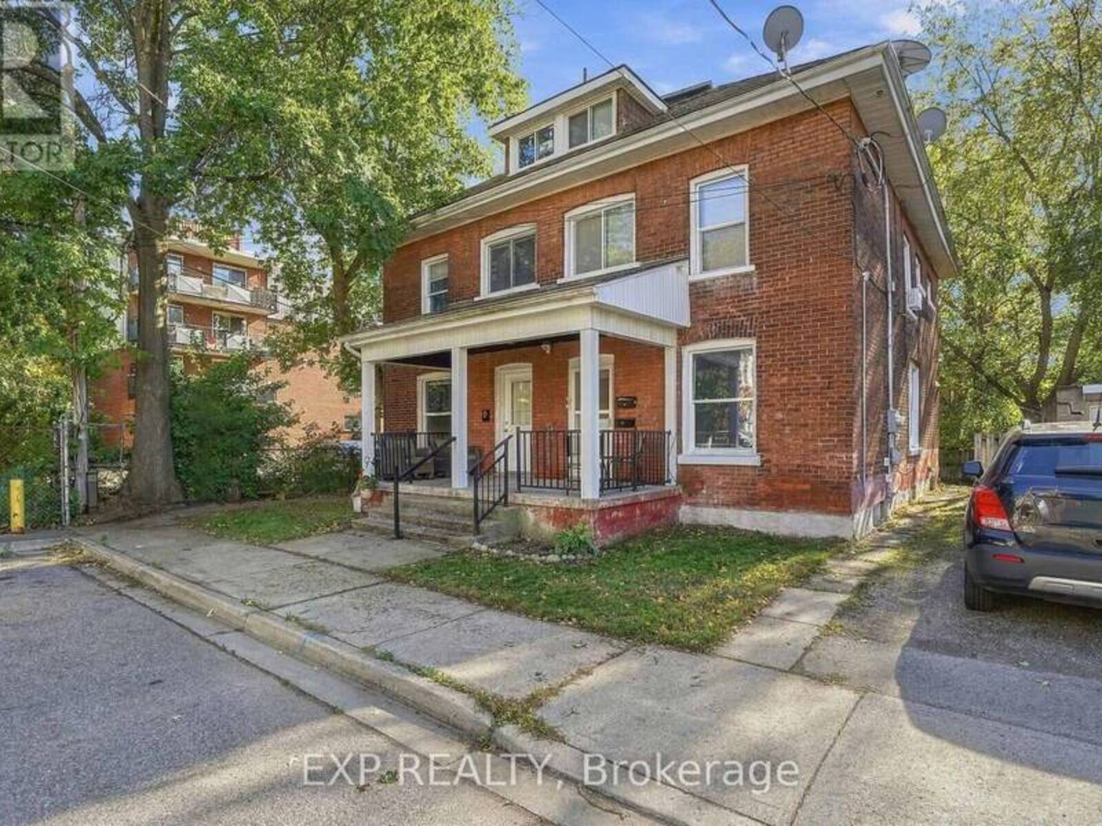 11 HART STREET, Brantford, Ontario N3T 3S9