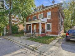 11 HART STREET Brantford Ontario, N3T 3S9