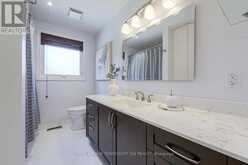 36 CAPTAIN ROLPH BOULEVARD | Markham Ontario | Slide Image Thirty-one