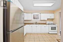 151 BAYVIEW DRIVE | Barrie Ontario | Slide Image Ten