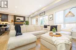 10 - 19 BRAIDA LANE | Halton Hills Ontario | Slide Image Nineteen