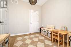 10 - 19 BRAIDA LANE | Halton Hills Ontario | Slide Image Thirty