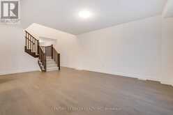 14 HOLDER DRIVE | Brantford Ontario | Slide Image Six