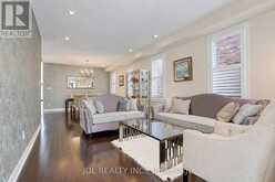 11 HERBERT WALES CRESCENT | Markham Ontario | Slide Image Four