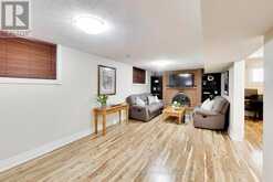 251 CHALFIELD LANE | Mississauga Ontario | Slide Image Fourteen