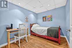 54 VINIFERA DRIVE | Grimsby Ontario | Slide Image Thirty-one