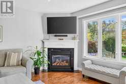54 VINIFERA DRIVE | Grimsby Ontario | Slide Image Five