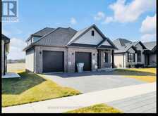 2047 LOCKWOOD CRESCENT | Mount Brydges Ontario | Slide Image Two