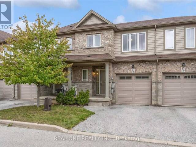19 - 70 HIGHGATE DRIVE Hamilton Ontario, L8J 0E8 - 3 Bedrooms Home For Sale