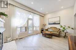 25 - 11 PLAISANCE ROAD | Richmond Hill Ontario | Slide Image Five