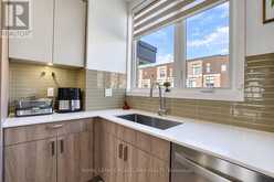 127 GREEN GARDENS BOULEVARD | Toronto Ontario | Slide Image Nine