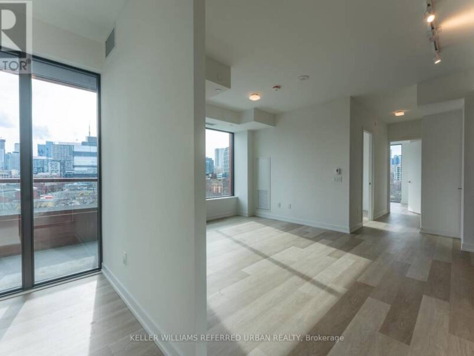 822 - 28 EASTERN AVENUE, Toronto, Ontario M5A 0Y2