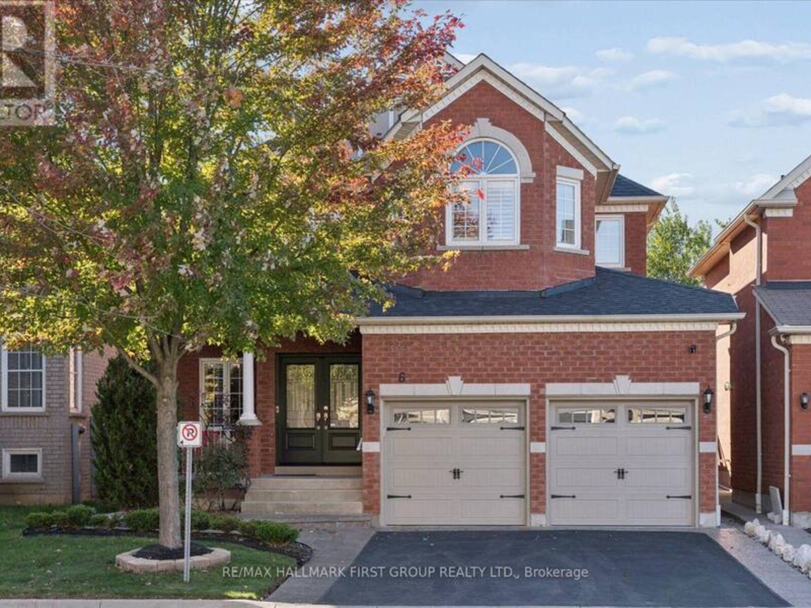 6 WINTERTON WAY, Ajax, Ontario L1T 0H7