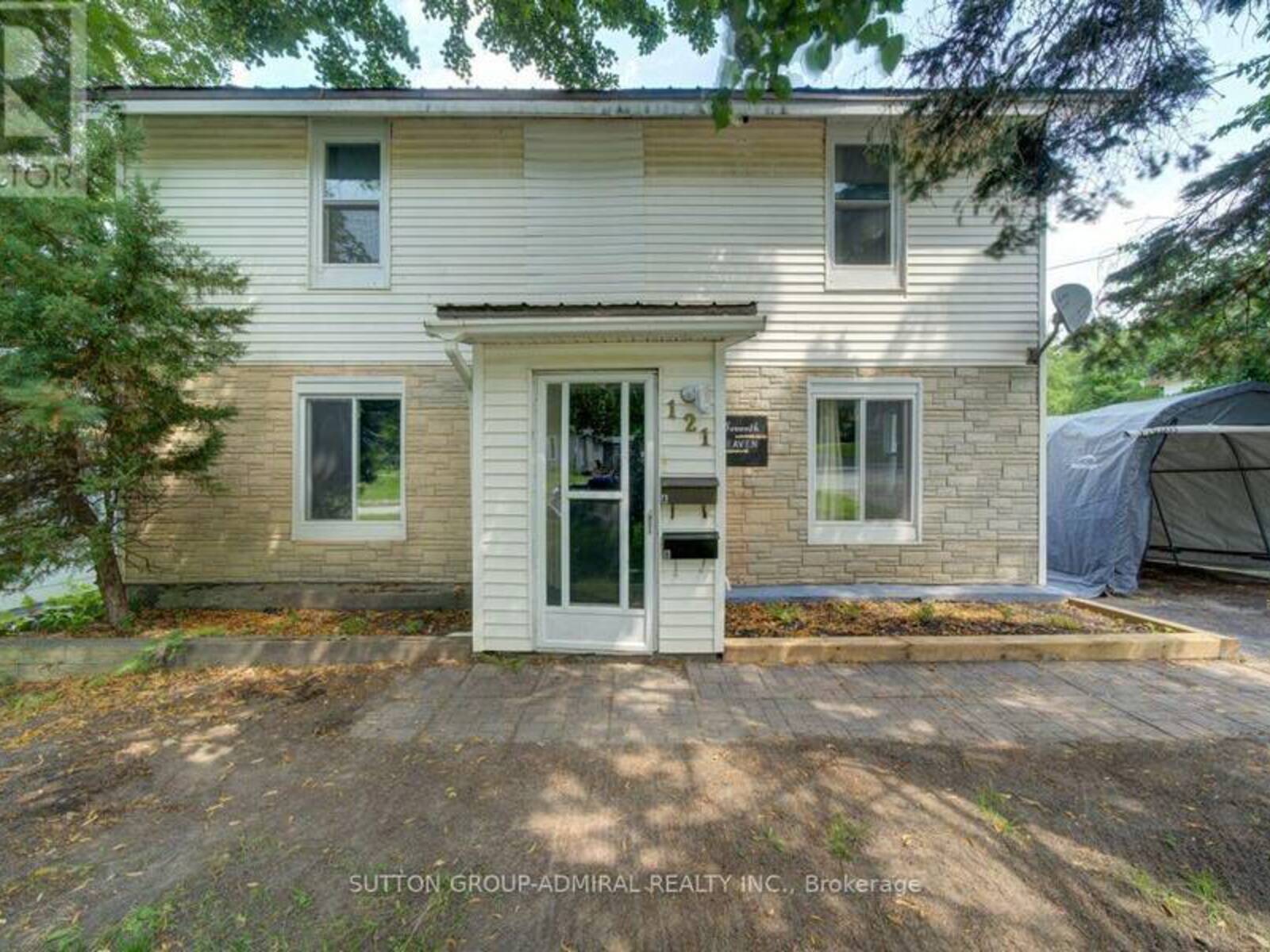 121 SEVENTH STREET, Midland, Ontario L4R 3Y9