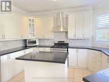 4 SERVICEBERRY CRESCENT | Brampton Ontario | Slide Image Twelve