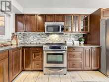 61 MILLCLIFF CIRCLE | Aurora Ontario | Slide Image Thirteen