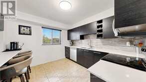 544 JACK GILES CIRCLE | Newmarket Ontario | Slide Image Seventeen
