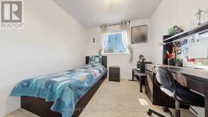 544 JACK GILES CIRCLE | Newmarket Ontario | Slide Image Thirty