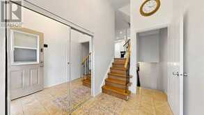544 JACK GILES CIRCLE | Newmarket Ontario | Slide Image Five
