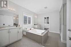 91 WOODGATE PINES DRIVE | Vaughan Ontario | Slide Image Thirty