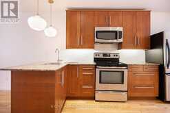 725 INDIAN ROAD | Toronto Ontario | Slide Image Nineteen