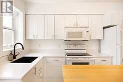 725 INDIAN ROAD | Toronto Ontario | Slide Image Nine