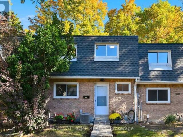 159 - 2050 UPPER MIDDLE ROAD Burlington Ontario, L7P 3R9 - 4 Bedrooms Condo For Sale