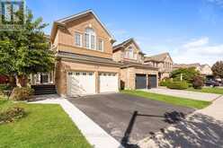 3696 WATERFALL CRESCENT | Mississauga Ontario | Slide Image Three