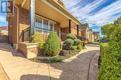 25 VAN HOOF CRESCENT | Brampton Ontario | Slide Image Fifty