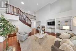 6 DOLBY CRESCENT | Ajax Ontario | Slide Image Fourteen