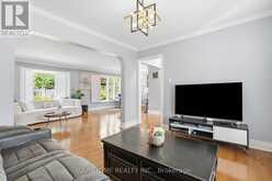 18 HAVILAND DRIVE | Toronto Ontario | Slide Image Ten