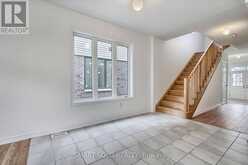 15 DURHAM AVENUE | Barrie Ontario | Slide Image Thirteen